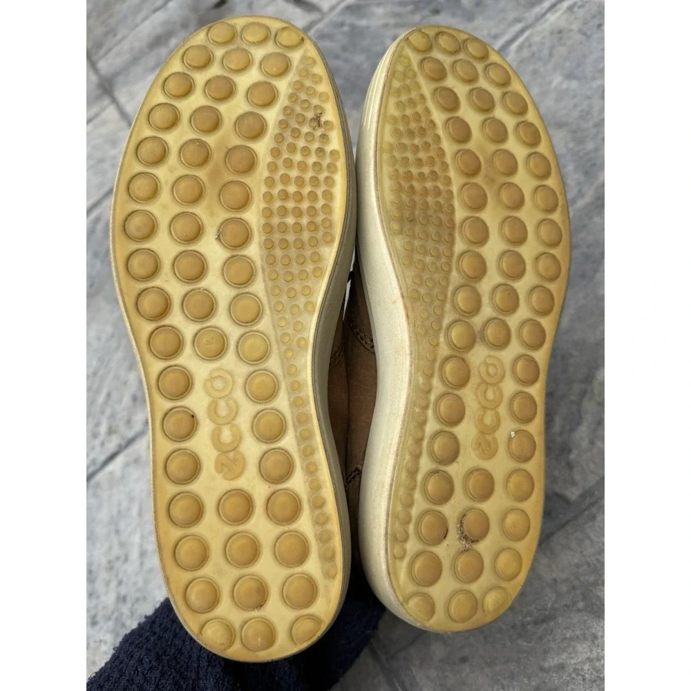 Ecco product pair